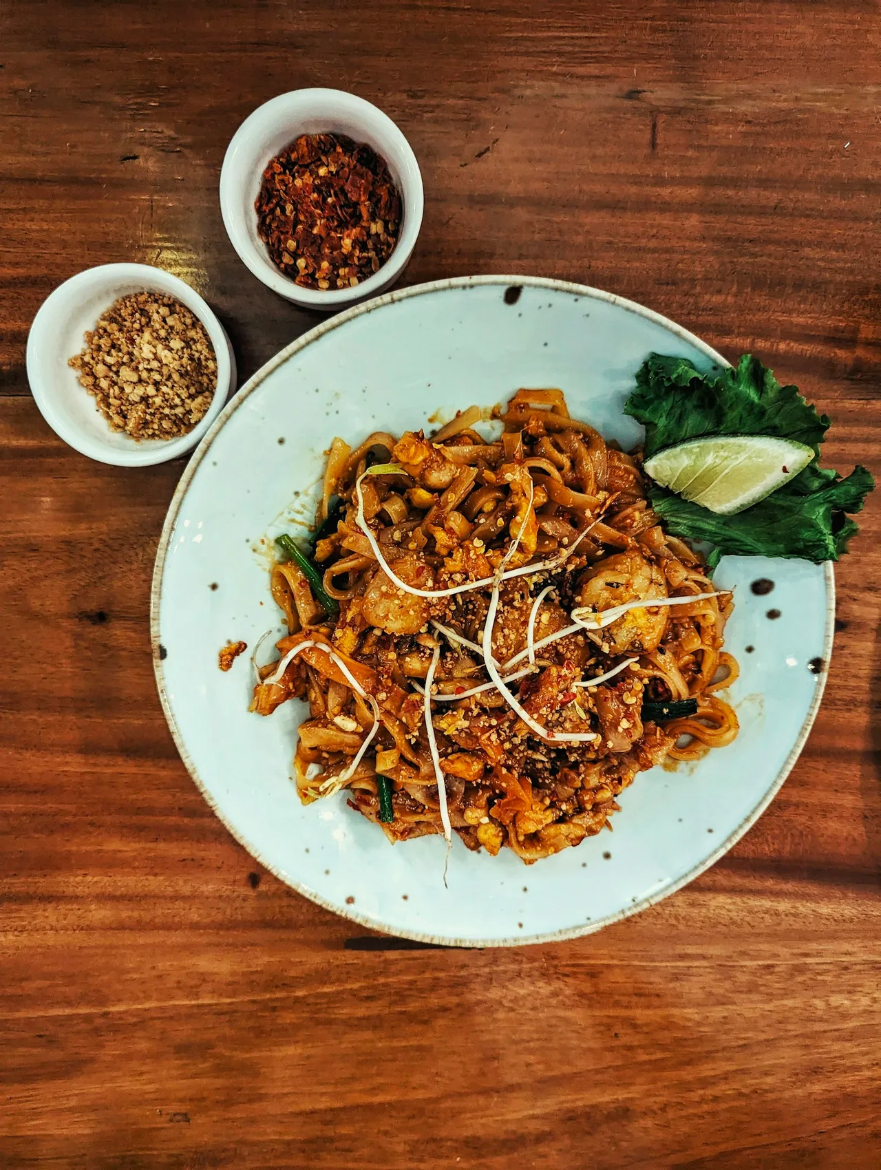 How to Order Thai Food Less Spicy: Phrases and Dishes for Mild Eaters