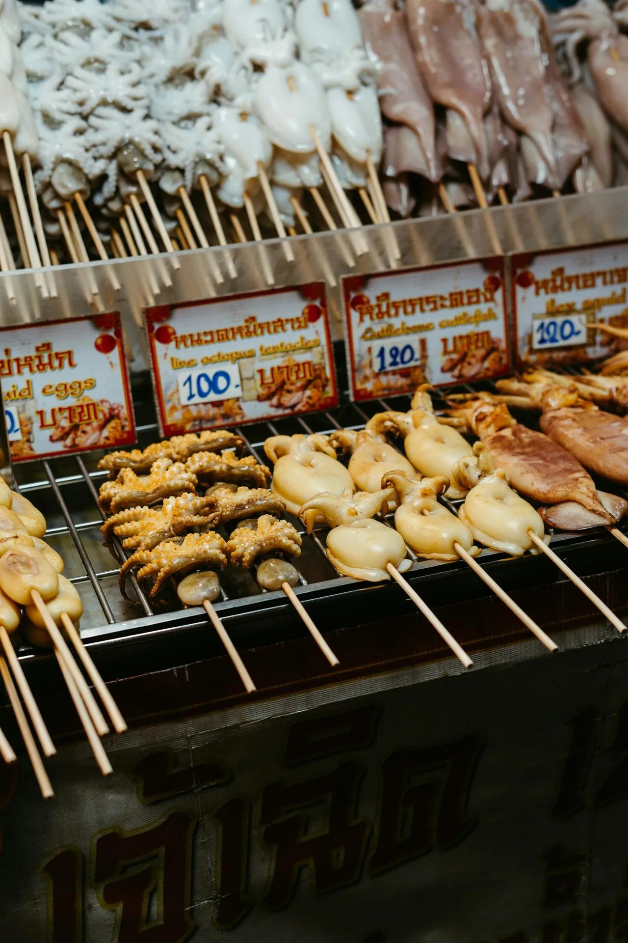 Thai Street Food for First-Timers: How to Choose Stalls and Eat Safely